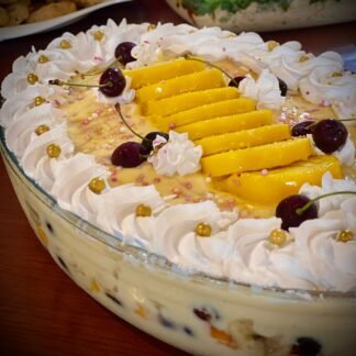 Classic Vanilla Trifle (2kg)